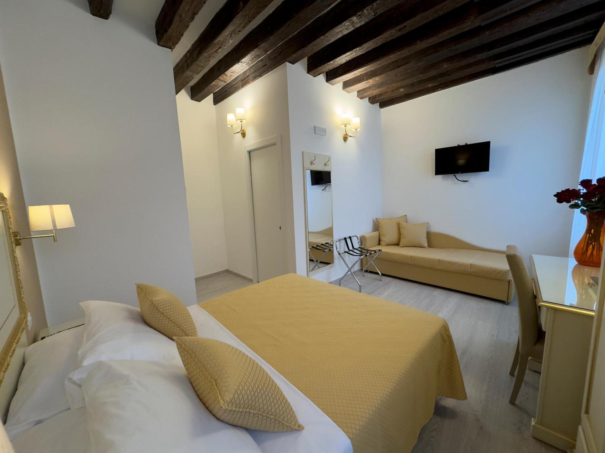 Residenza Briati Hotel Venice Exterior photo